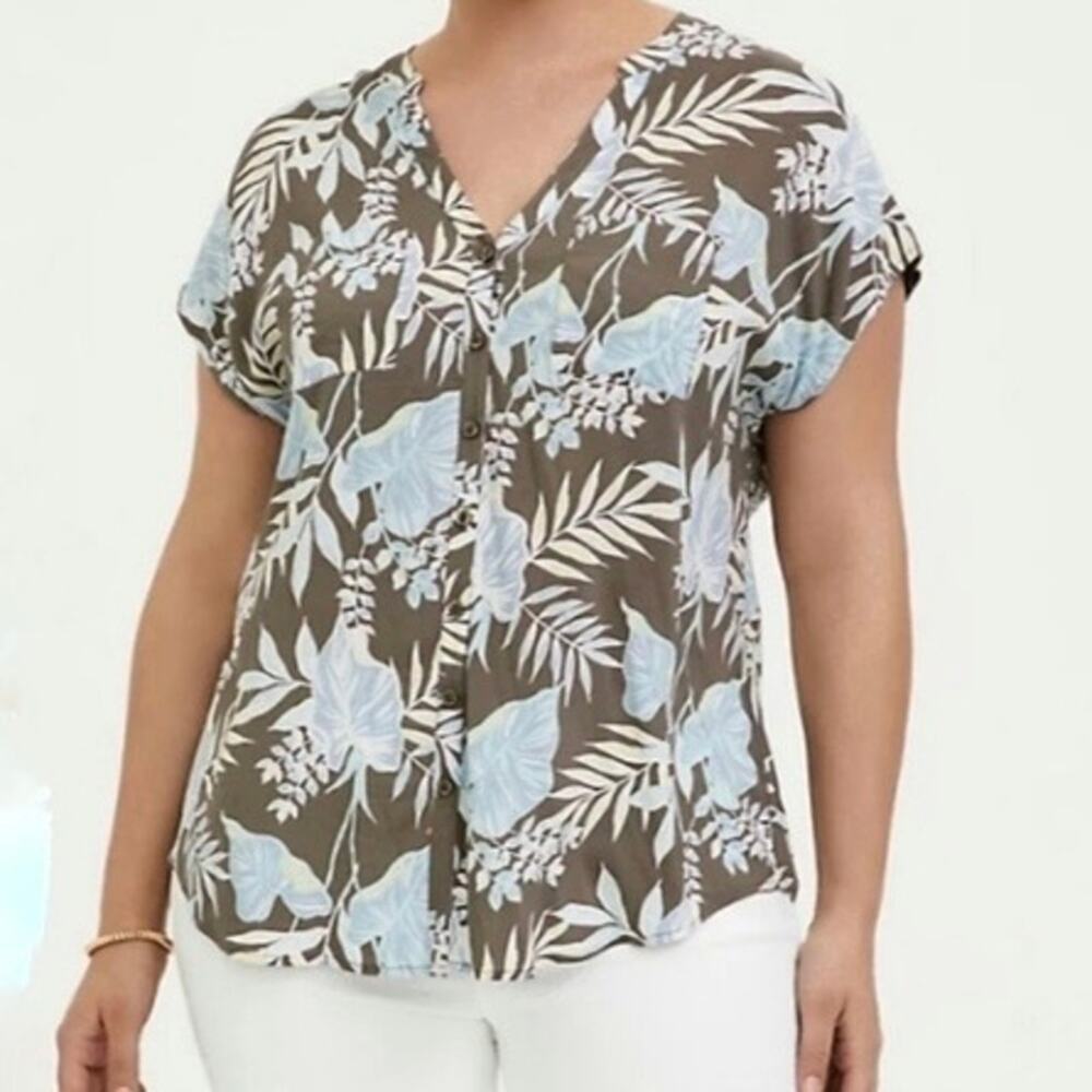 Torrid Floral Dolman Sleeves Pullover Top in Taupe and Blue Size 10/M